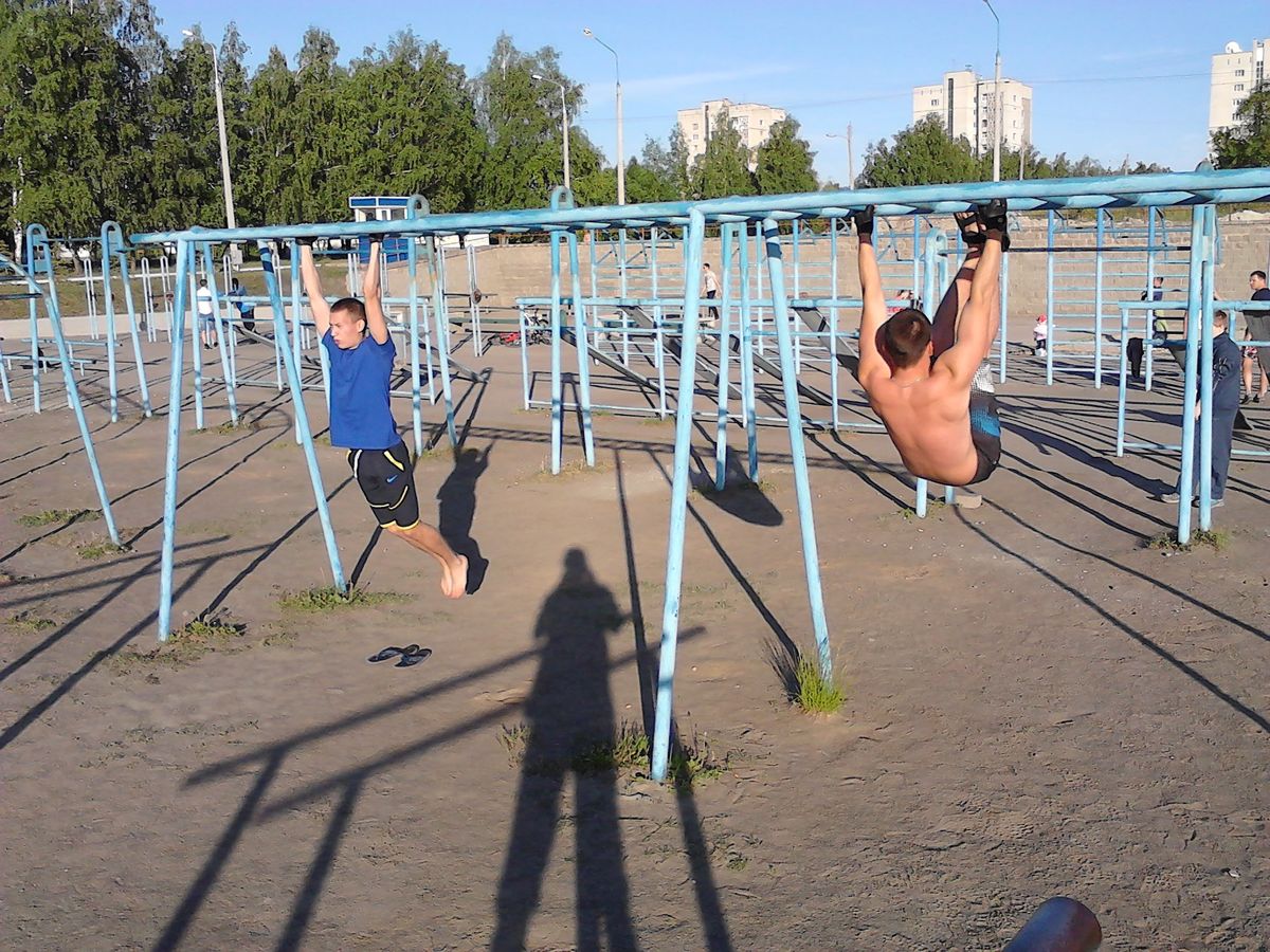 Public gym park - Ulyanovsk - Calisthenics workout - Russia - Spot