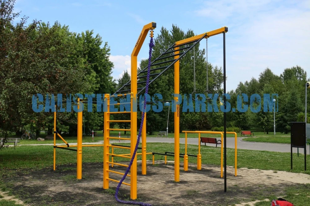 Warsaw - Street Workout - Park Górczewska - Poland - Spot