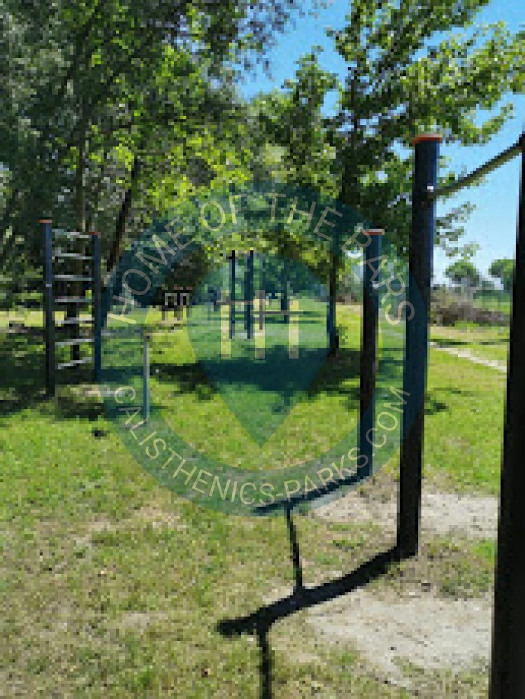 Calisthenics park in Via dei Bagolari, Porcia, Palse, Porcia, Pordenone, Friuli-Venezia Giulia, 33080, Italia