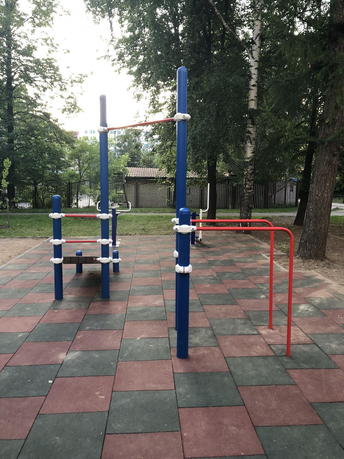 Outdoor Gym - Mytishchi - Mytishchi - Aire de Fitness - Проезд Первомайский 2-Й - Russia - Spot