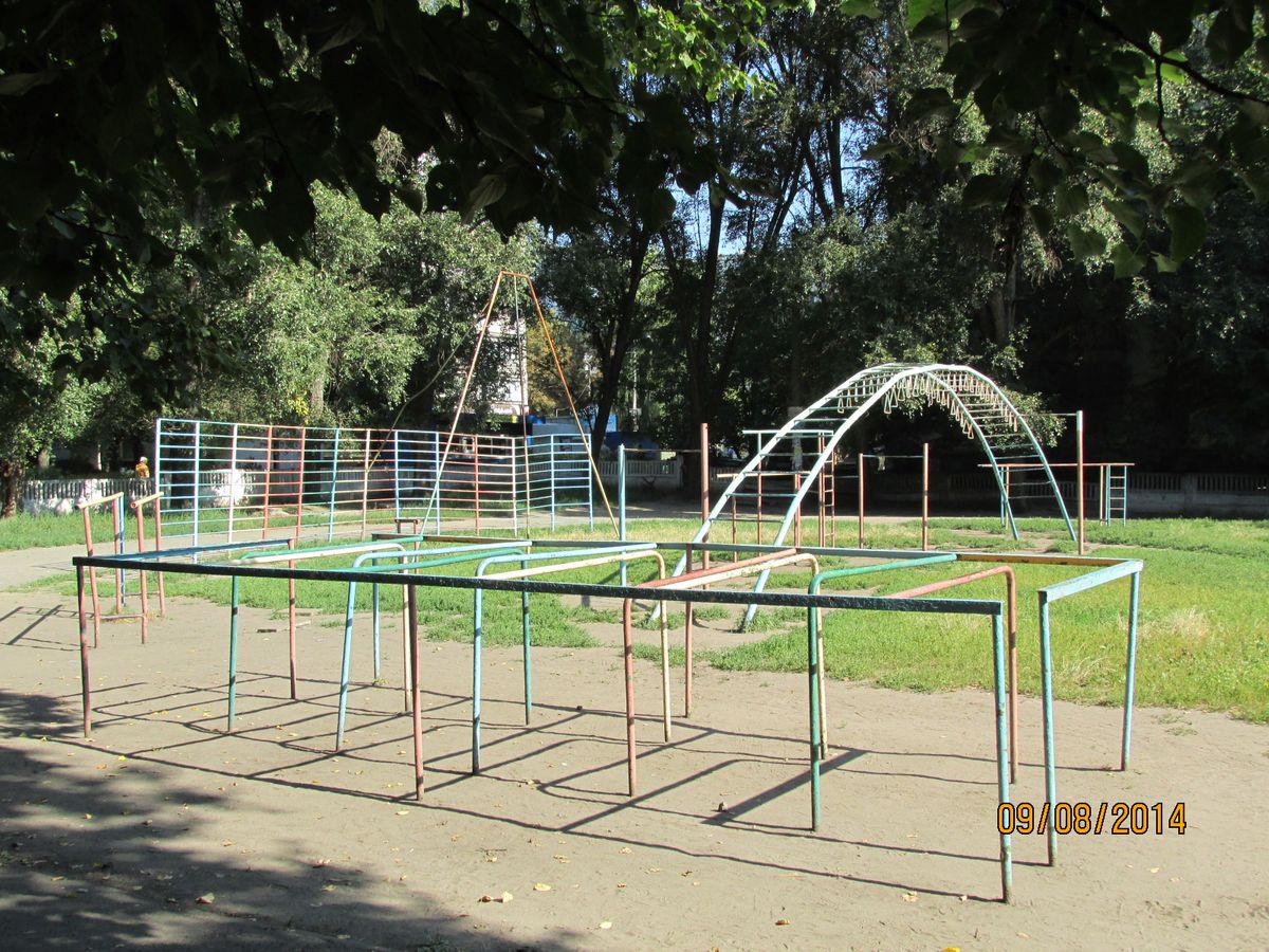 Outdoor Gym - Dnipro - Dnipro - Street Workout Park - Школа № 31 - Ukraine - Spot
