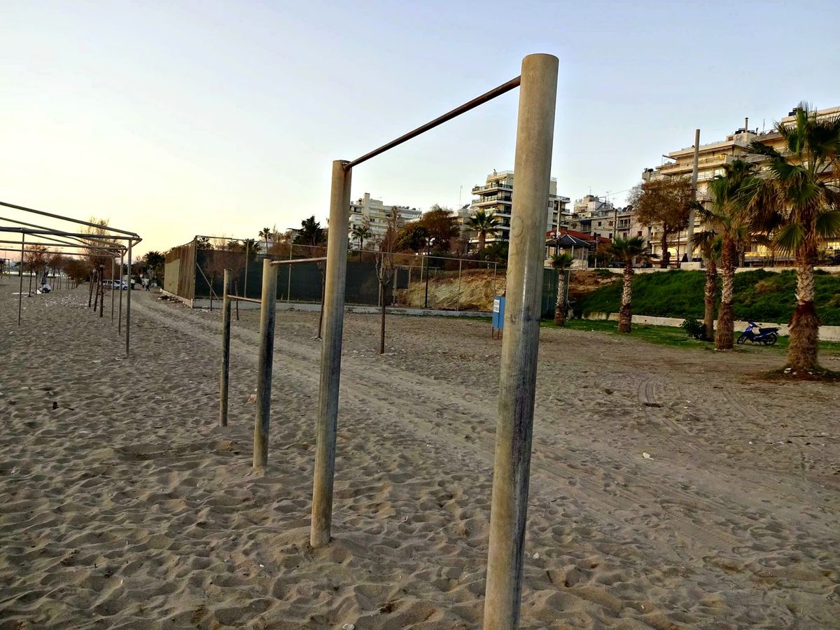 Paleo Faliro - Outdoor Pull Up Bars - ΜΠΑΤΗΣ - Greece - Spot