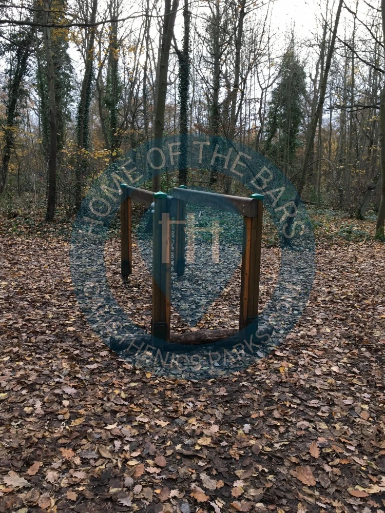 Outdoor Gym - Paris - Bois de Vincennes - France - Spot