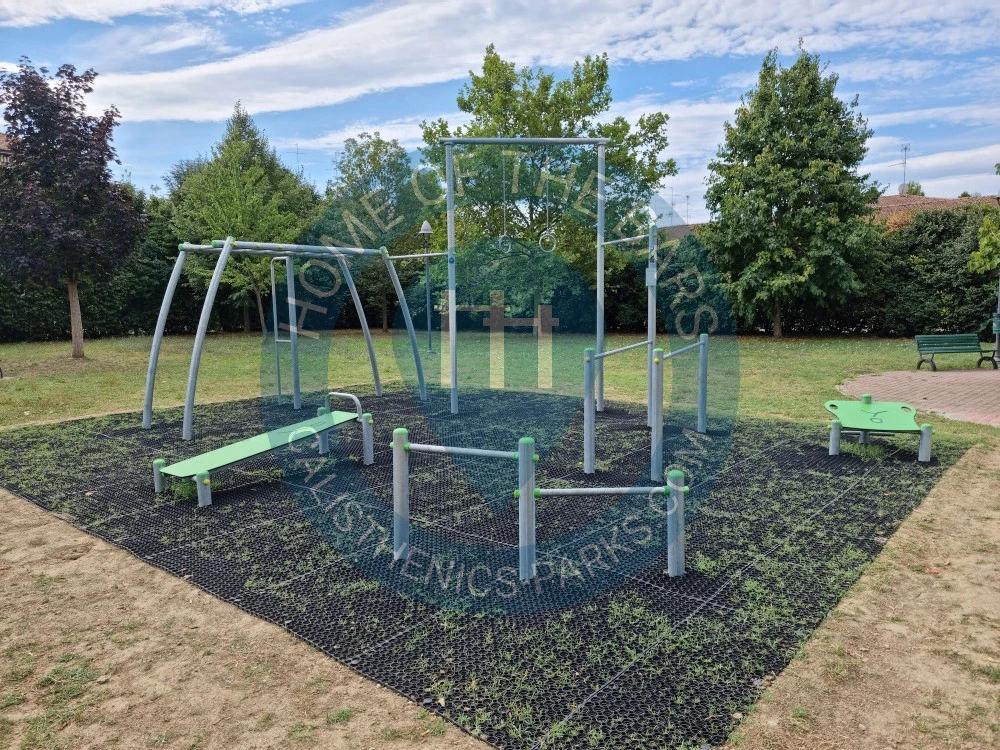 Calisthenics park in Foro Boario, Quartirolo, Carpi, Unione delle Terre d'Argine, Modena, Emilia-Romagna, Italia