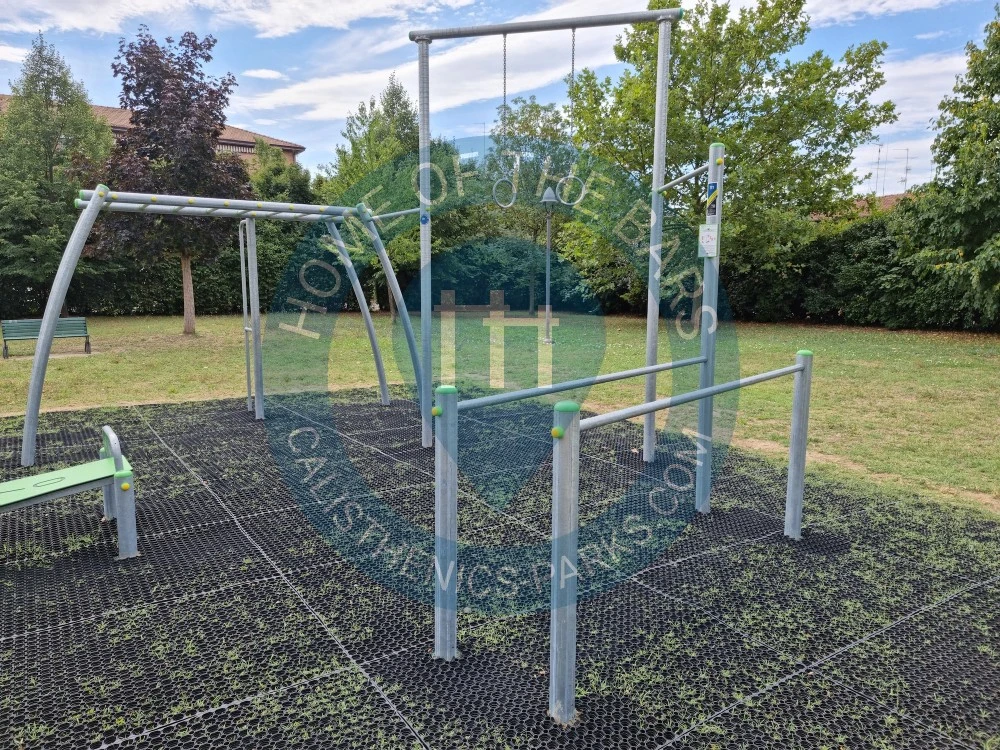 Calisthenics park in Foro Boario, Quartirolo, Carpi, Unione delle Terre d'Argine, Modena, Emilia-Romagna, Italia