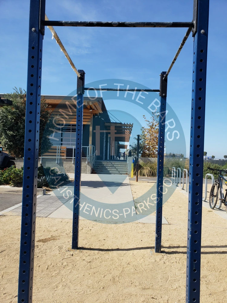 San Diego - Outdoor Pull Up Bars - Egger Highlands - United States - Spot