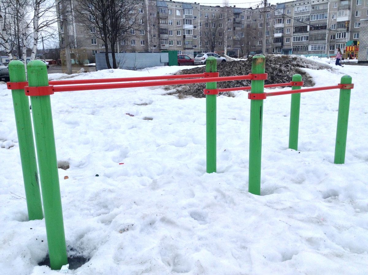 Outdoor Pull Up Bars - Solikamsk - Solikamsk - Calisthenics Gym - 618546 - Russia - Spot