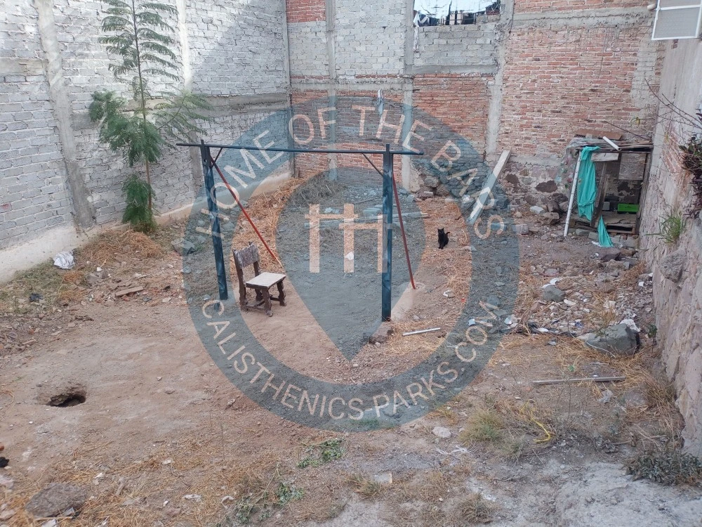 Outdoor Pull Up Bars - Guanajuato - Pull up bar TeamCrows - Mexico - Spot