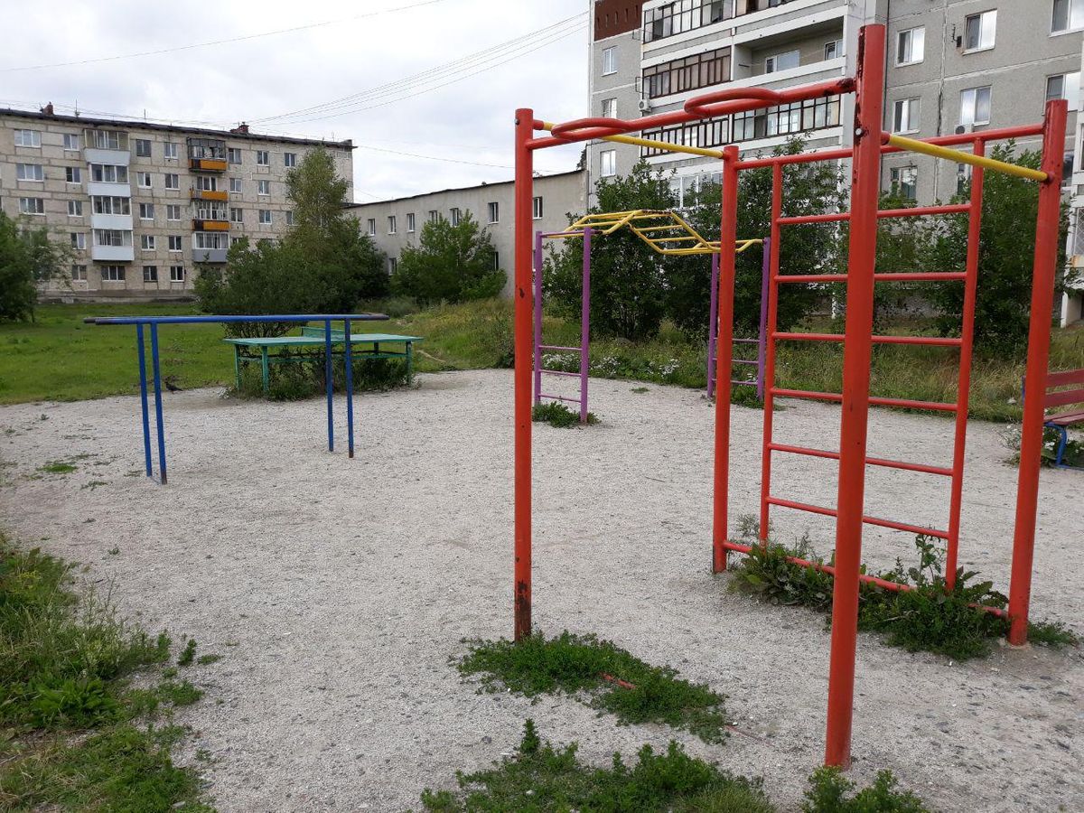 Outdoor Gym - Verkhnyaya Pyshma - Verkhnyaya Pyshma - Street Workout Park - Кафе БУХАРА - Russia - Spot