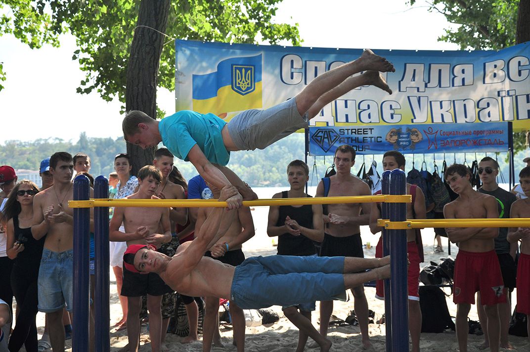 Outdoor Gym - Zaporizhzhya - Zaporizhzhya - Outdoor Gym - Бульвар Шевченко 71а - Ukraine - Spot