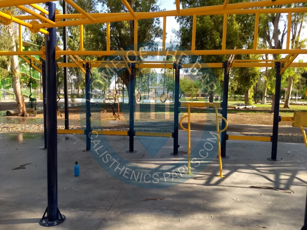 Calisthenics park in Calle 5, San Luis Río Colorado, Sonora, 83400, México