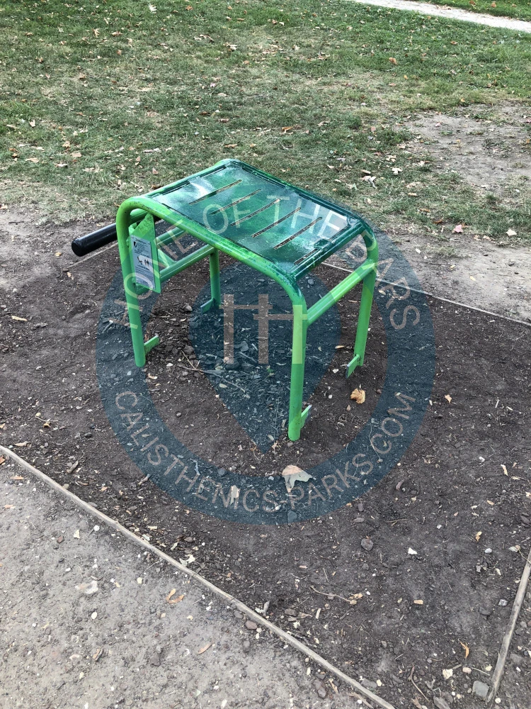Exercise Park - Croissy-sur-Seine - Croissy sur Seine outdoor fitness park - France - Spot