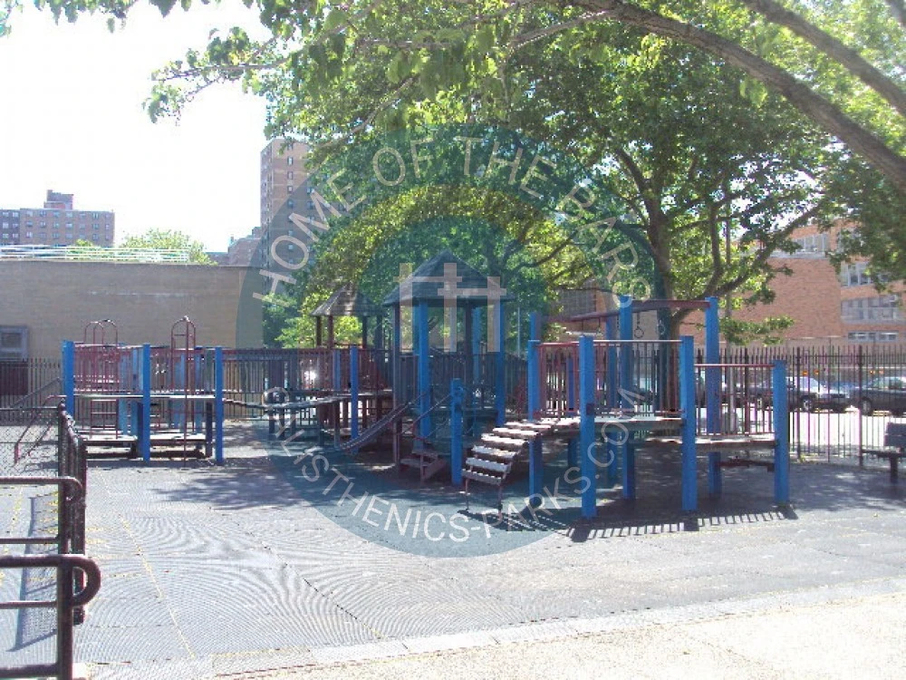New York City  - Outdoor Fitness Playground - Stockton Playground - United States - Spot