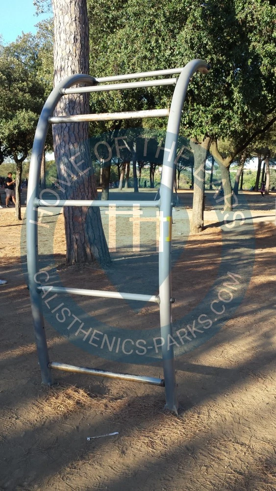 Rome - Outdoor Gym - Via Leone XIII - Parco Norwell Form Function Fitness - Italy - Spot