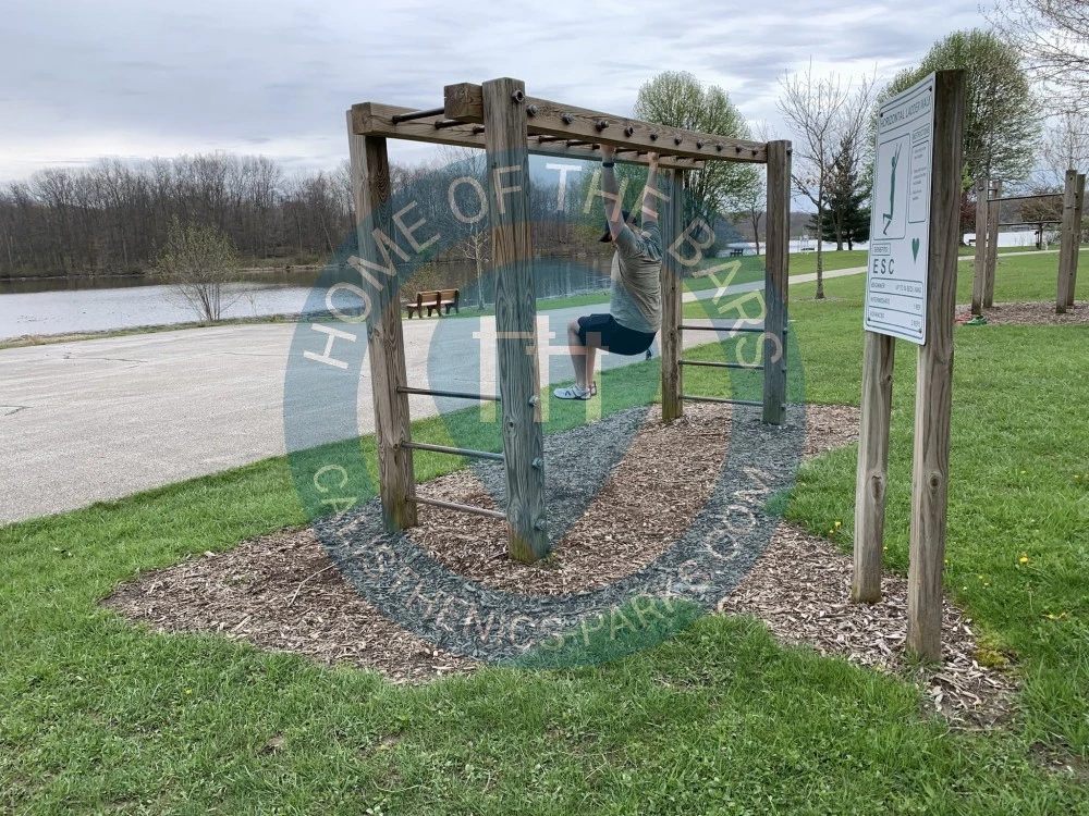 Calisthenics park in Main Pavilion, East Mennonite Road, Aurora, Portage County, Ohio, 44255, United States