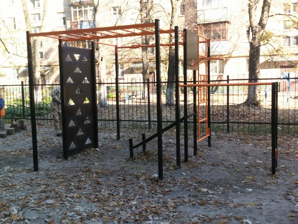 Outdoor Gym - Kyiv - Kyiv - Street Workout Park - Хлебный - Ukraine - Spot