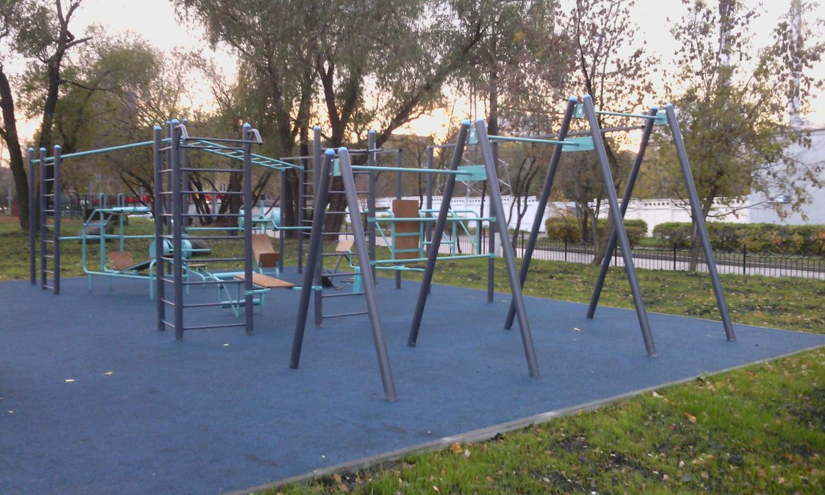 Outdoor Gym - Moscow - Moscow - Street Workout Park - Электролитный Проезд - Russia - Spot