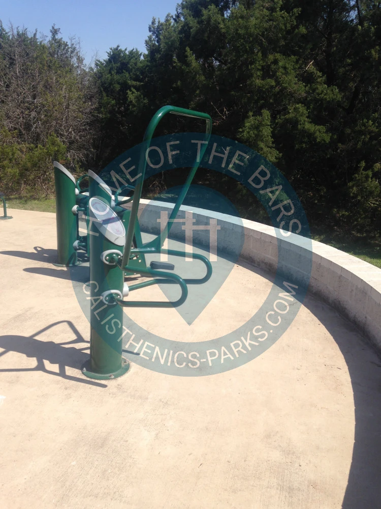 Austin - Outdoor Gym.- Great Hills Park - United States - Spot