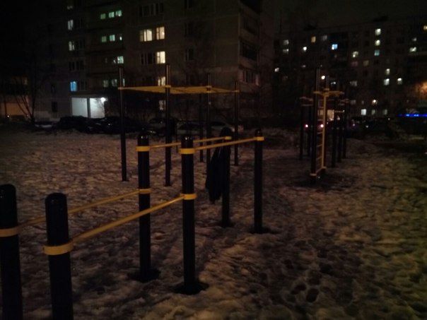 Outdoor Gym - Korolev - Korolev - Calisthenics Gym - Ул 50 Лет Влксм - Russia - Spot