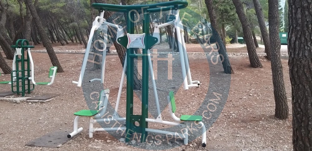 Calisthenics park in Put Zlatnog rata, Bol, Općina Bol, Splitsko-dalmatinska županija, 21420, Hrvatska