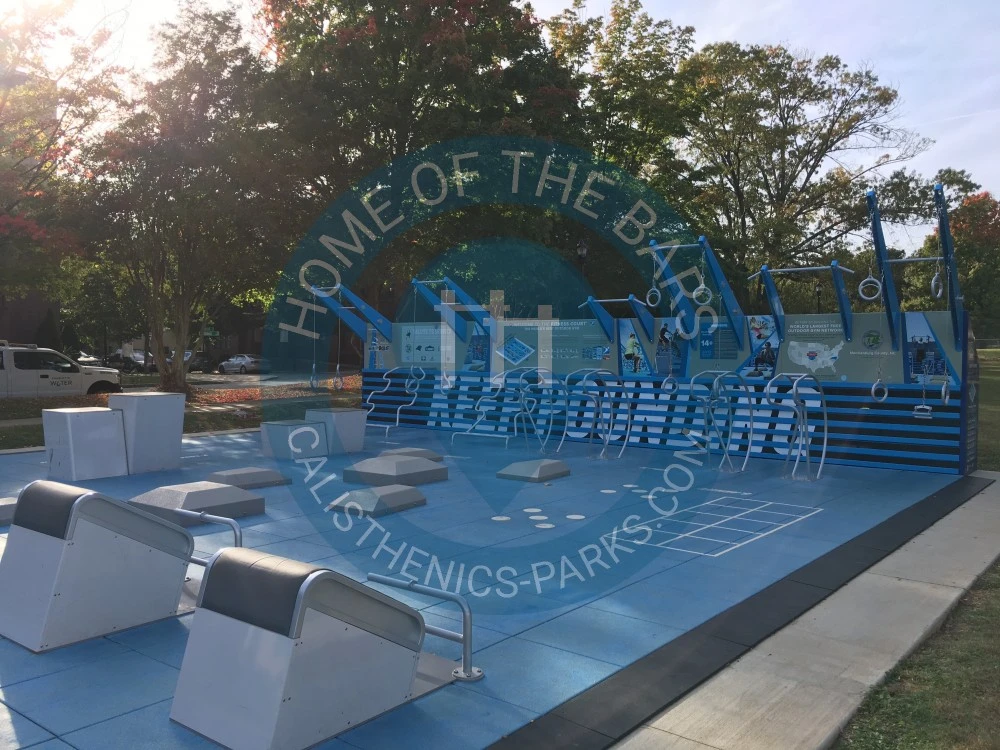 Calisthenics Facility - Charlotte - Outdoor Gym Veterans Park - United States - Spot