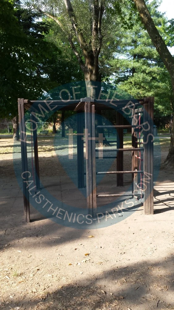 Ravenna - Monkey Bar Frame - Parco Rocca di Brancaleone - Italy - Spot