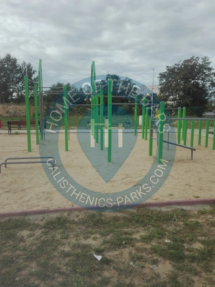 Calisthenics Stations - Radomsko - Radomsko Plac Street Workout Jagiellońska - Poland - Spot