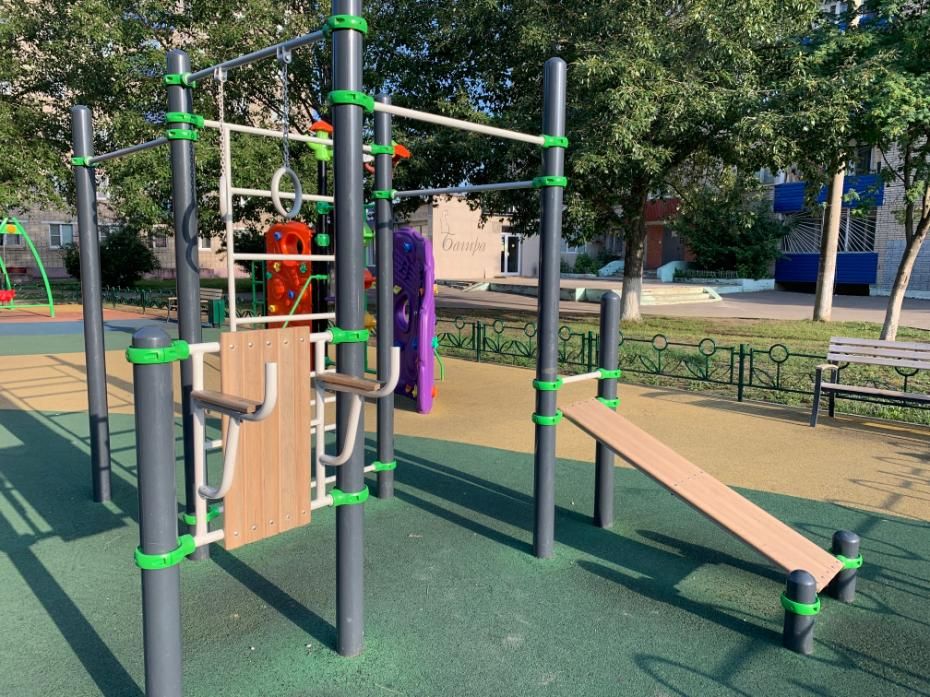 Outdoor Pull Up Bars - Chekhov - Chekhov - Calisthenics / Street Workout - Ул Весенняя - Russia - Spot