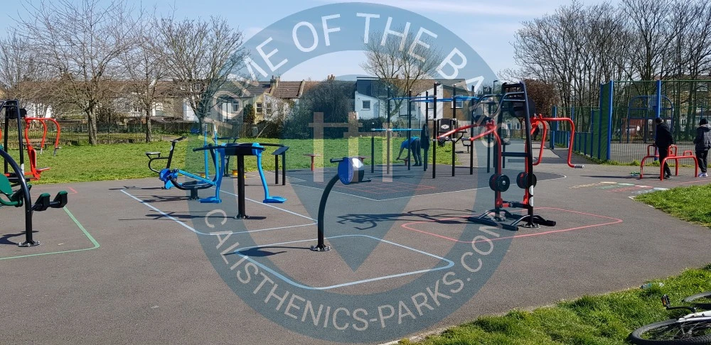 Workout Station - Croydon - Outdoor Fitness King George's Field - United Kingdom - Spot