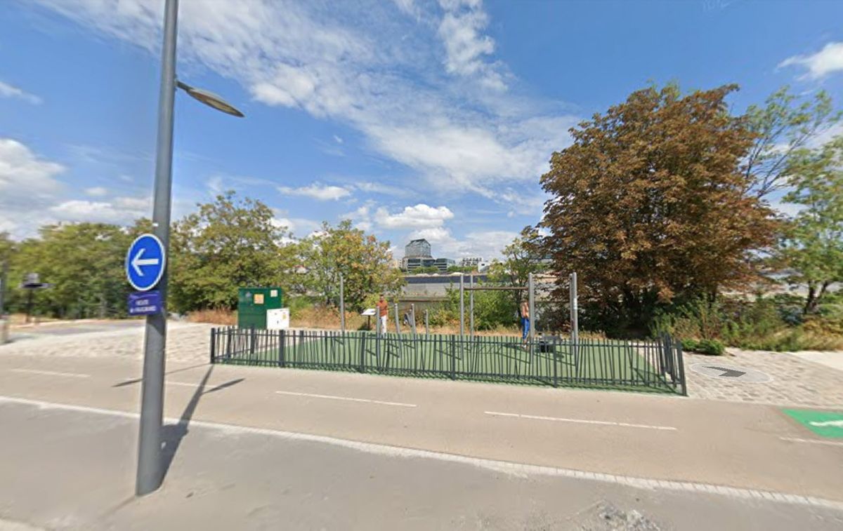 Fitness Corner - Meudon - Outdoor Fitness Route Vaugirard - France - Spot