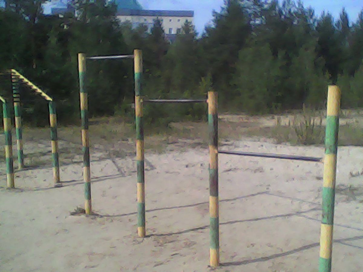 Outdoor Gym - Noyabrsk - Noyabrsk - Street Workout Park - Ленина - Russia - Spot