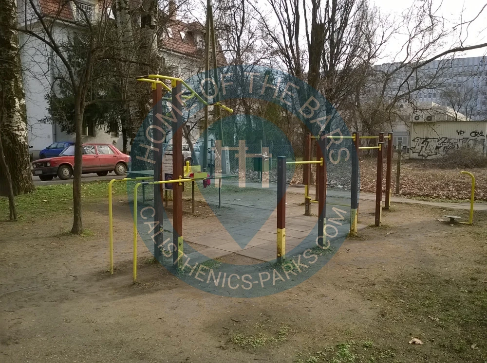 Szeged - Street Workout Equipment - szabadtéri edzőeszközök - Hungary - Spot