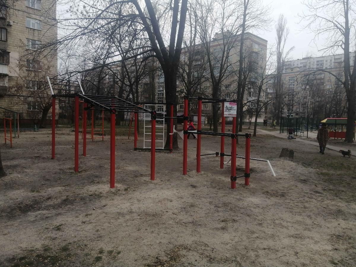 Outdoor Gym - Kyiv - Kyiv - Street Workout Park - Мураками / Murakami - Ukraine - Spot