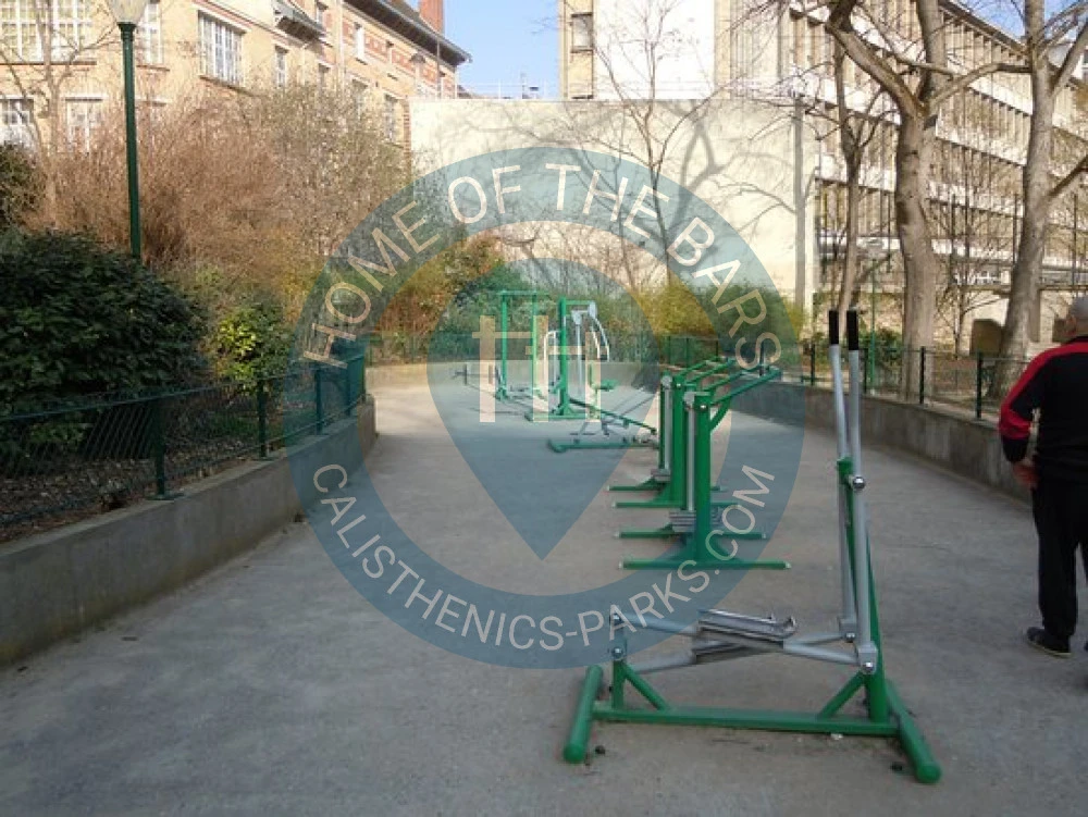 Workout Station - Paris - Outdoor Fitness Square René le Gall - France - Spot
