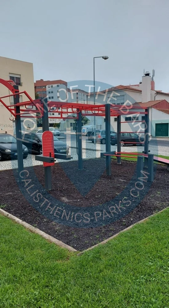 Calisthenics park in Rua do Parque, Matarraque, São Domingos de Rana, Cascais, Lisboa, 2785-366, Portugal