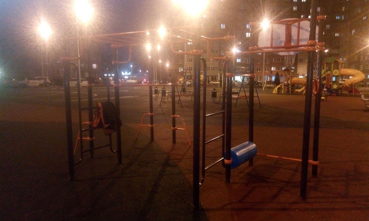 Calisthenics park in 16, улица Калинина, Железнодорожный, Балашиха, городской округ Балашиха, Московская область, Центральный федеральный округ, 143986, Россия