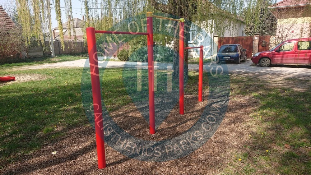 Pull up bars - Tápé - Honfoglalás utca - Hungary - Spot