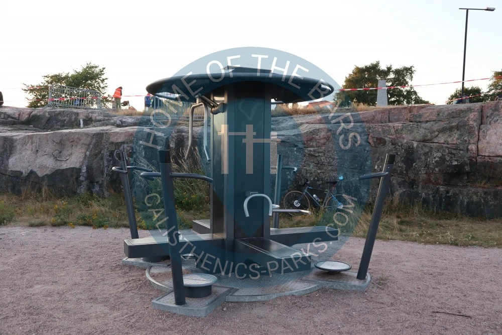 Fitness Park - Helsinki - Kaivopuisto Waterfront Outdoor Fitness Trail - countries. - Spot