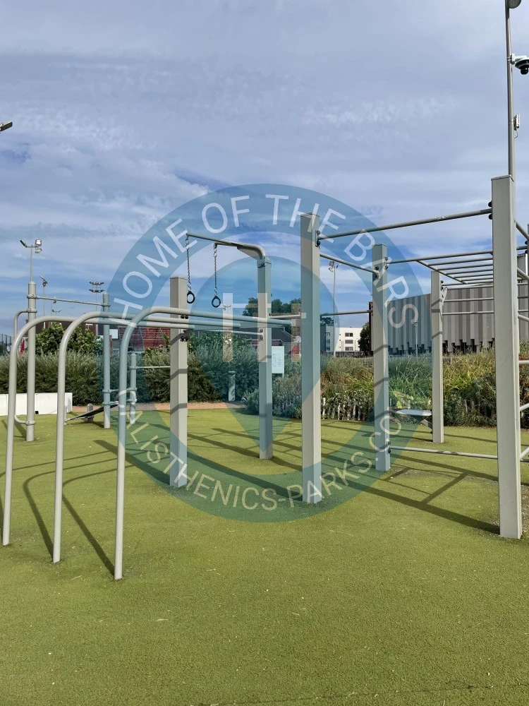 Outdoor Gym - Elbeuf - Parc de la cerisaie - France - Spot