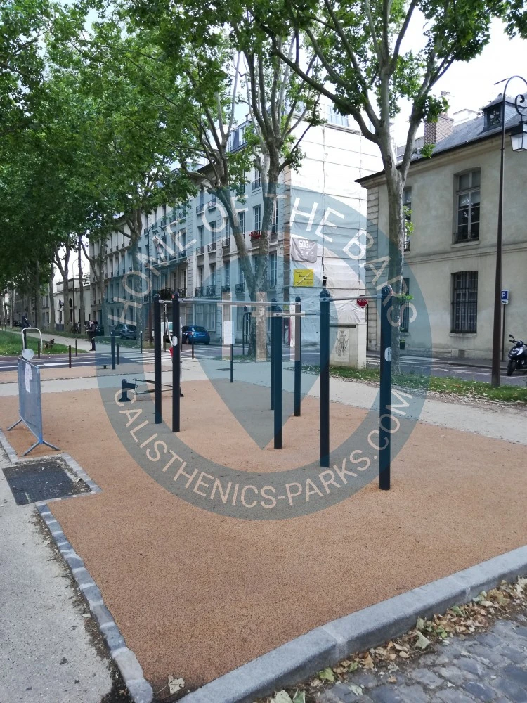 Fitness Park - Versailles - Outdoor Gym Versailles - France - Spot
