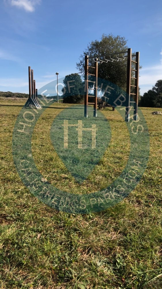 Public Pull Up Bars - Vrsar - Calisthenics Gym Aerodrom Vrsar - Croatia - Spot