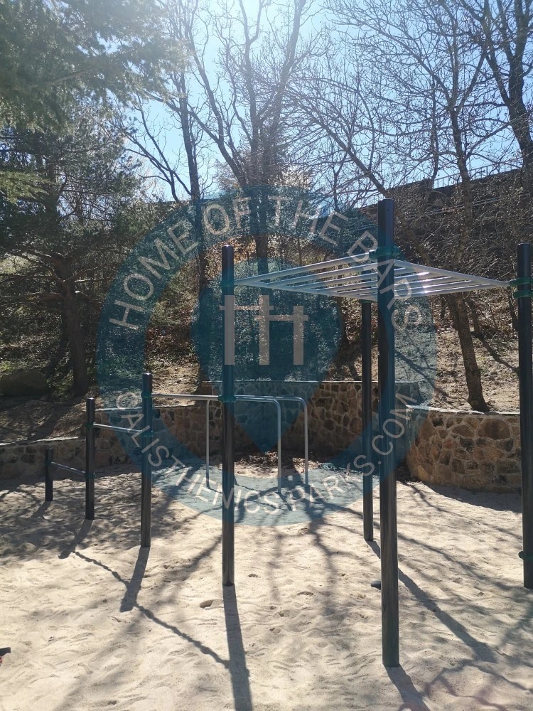Calisthenics Stations - Navacerrada - Outdoor Gym Polideportivo Navacerrada - Spain - Spot