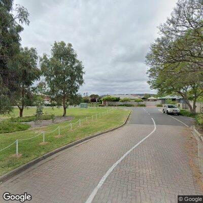 Fitness Facility - Adelaide - Outdoor Gym Maldon Avenue Reserve - Australia - Spot