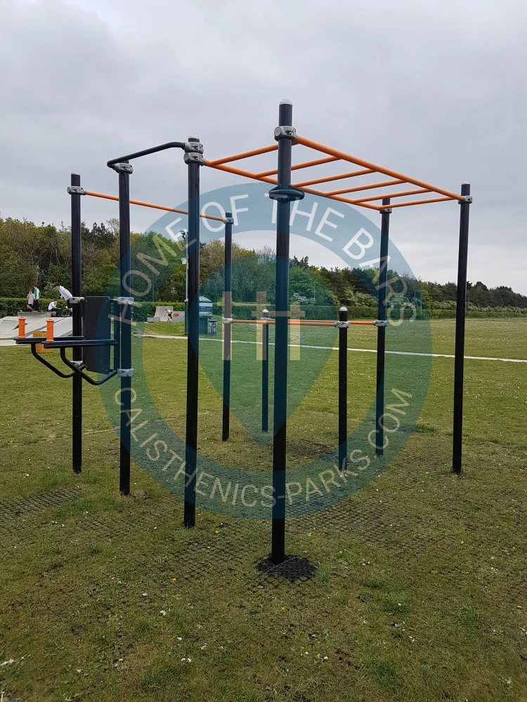 Cirencester - Calisthenics Park - Skatepark - United Kingdom - Spot