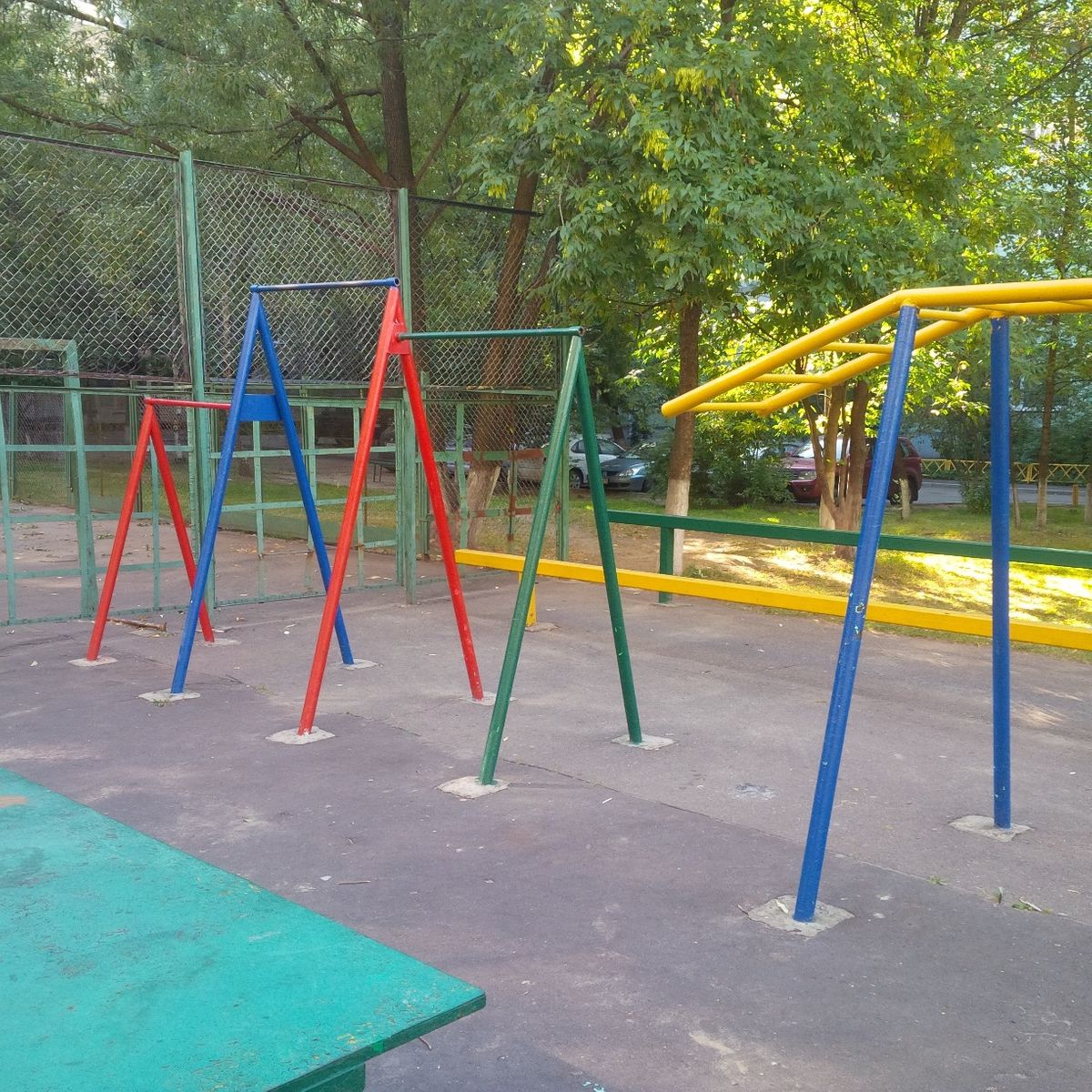 Calisthenics park in Ростелеком, Юбилейный проспект, 9-й микрорайон, Южный Реутов, Реутов, городской округ Реутов, Московская область, Центральный федеральный округ, 143969, Россия