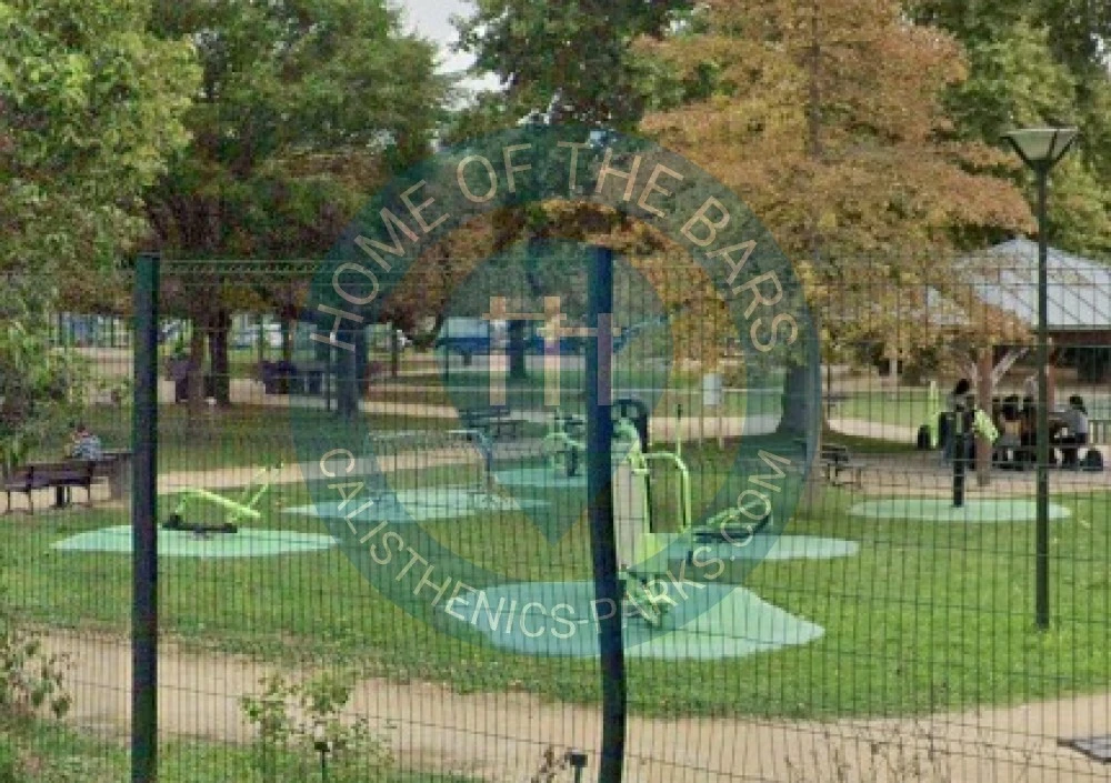 Outdoor Gym - Bourg-la-Reine - Square Meunier Workout - France - Spot