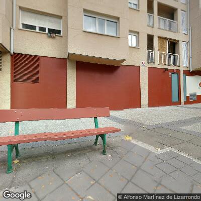 Outdoor fitness training - Pamplona - Calisthenics workout - Spain - Spot