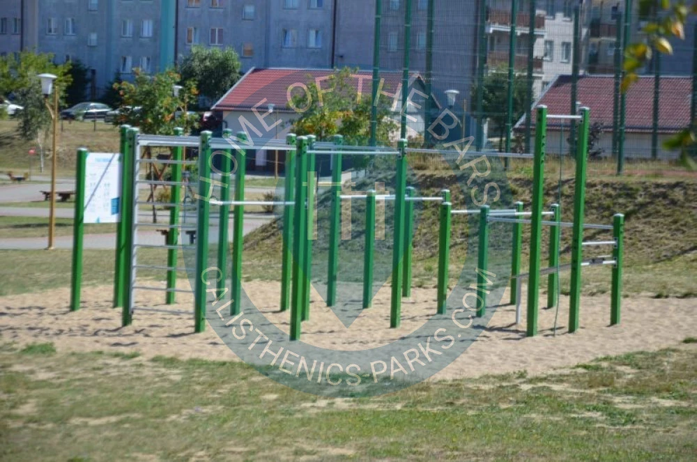 Calisthenics park in 2, Rokicka, Piotrowo, Tczew, powiat tczewski, województwo pomorskie, 83-110, Polska