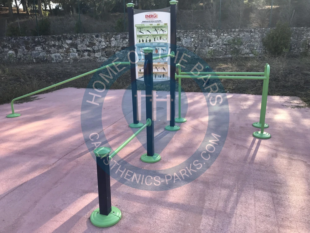 Calisthenics park in Seminário Torre da Aguilha, Avenida Arestides de Sousa Mendes, Mata da Torre, Cabeço de Mouro, São Domingos de Rana, Cascais, Lisboa, 2785-599, Portugal