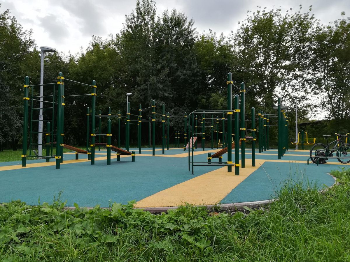 Outdoor Gym - Moscow - Moscow - Calisthenics Gym - Фитнес&Spa Зебра - Russia - Spot